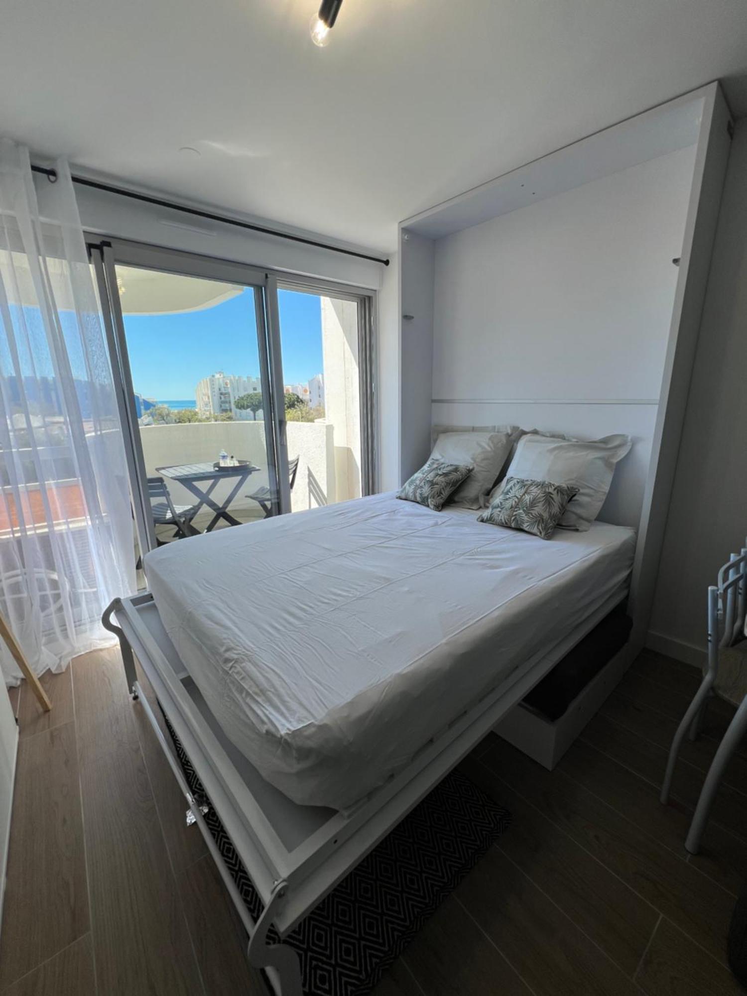 Superbe Studio Cabine Vue Mer 3 Etoiles * Ла-Гранд-Мот Экстерьер фото