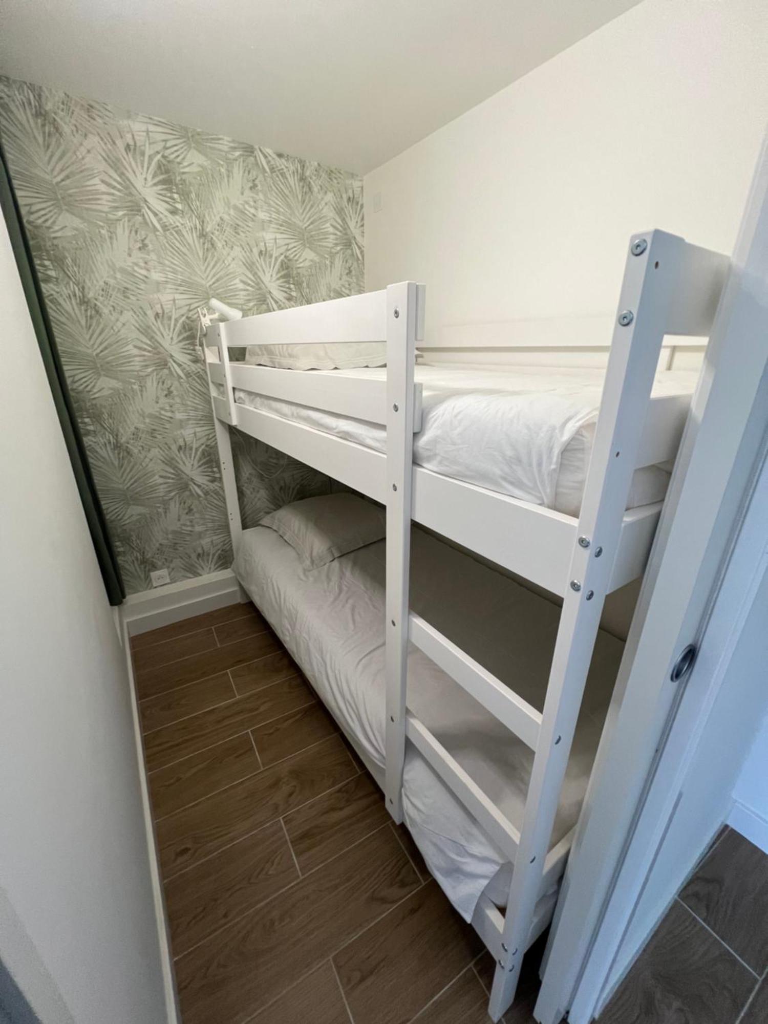 Superbe Studio Cabine Vue Mer 3 Etoiles * Ла-Гранд-Мот Экстерьер фото
